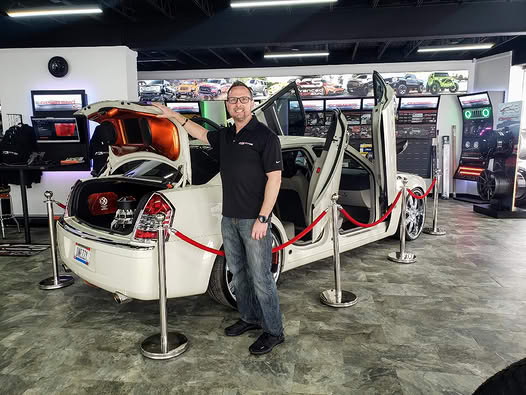 Dan, owner of Advanced Custom Sound, in the Warren OH showroom Dan, owner of Advanced Custom Sound, in the Warren OH showroom